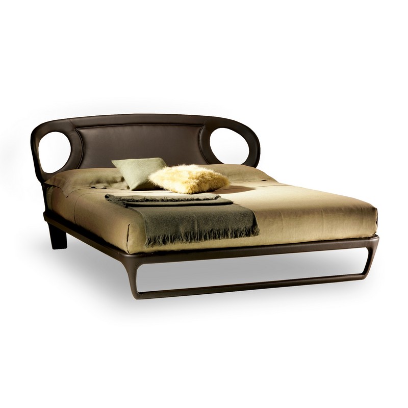 Iride padded Bed in leather