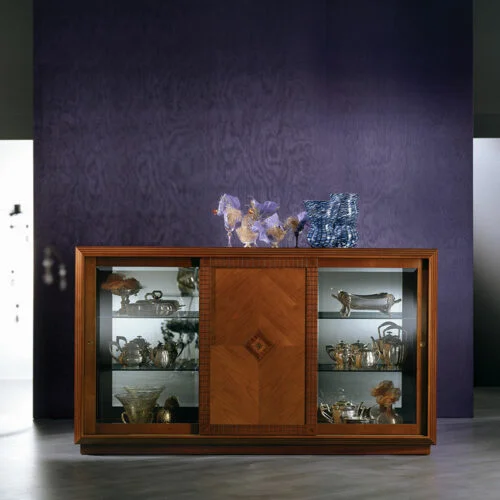 Credenza con Cristallo Arte classica di design artigianale in legno e vetro per soggiorno elegante, Carpanelli made in Italy.