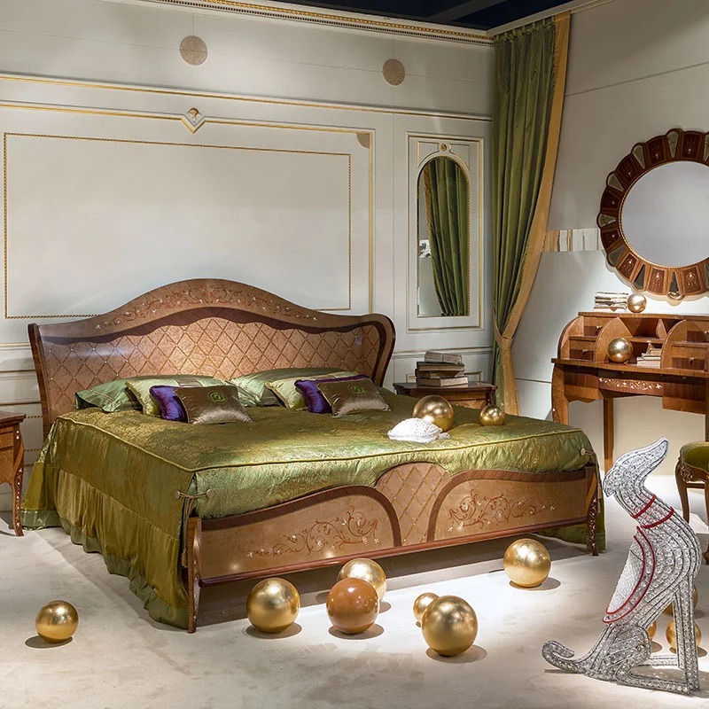 Letto Arts intarsiato